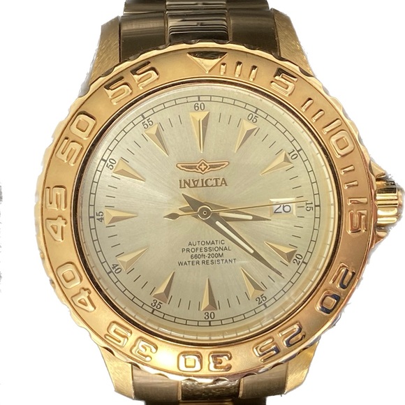 Invicta Ocean Ghost Diver w/8 slot case Watches - Main Image